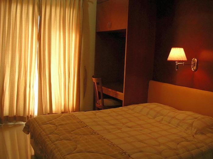 Margot Apartment Pondok Indah Jakarta Buitenkant foto